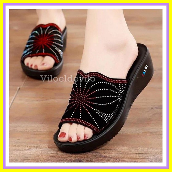 Wedges Import Kekinian Sepatu Wedges Wanita Murah Dewasa Selop Kerja Empuk Casual Hak Tinggi Wedges 