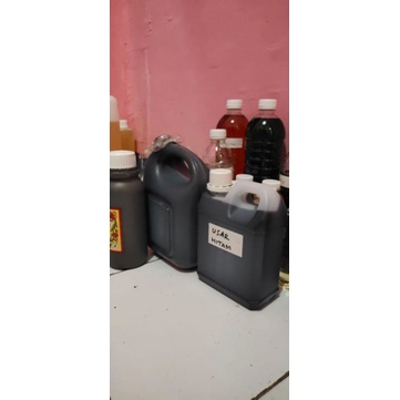 Usar hitam, usar bening biang Essen murni