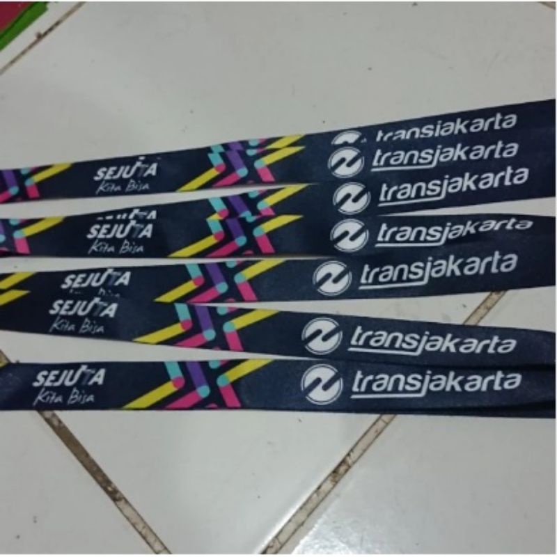 

LANYARD TALI ID CARD SEJUTA KITA BISA TRANSJAKARTA HITAM DONGKER / LANYARD TALI IS CARD TRANSJAKARTA
