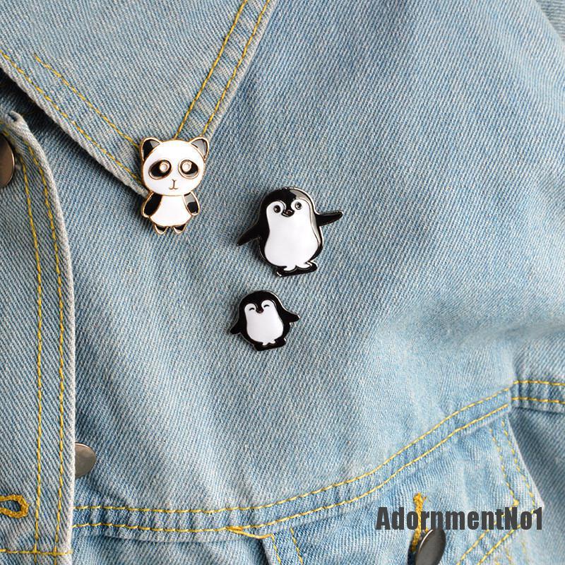 1pc Bros Pin Enamel Desain Kartun Panda Penguin