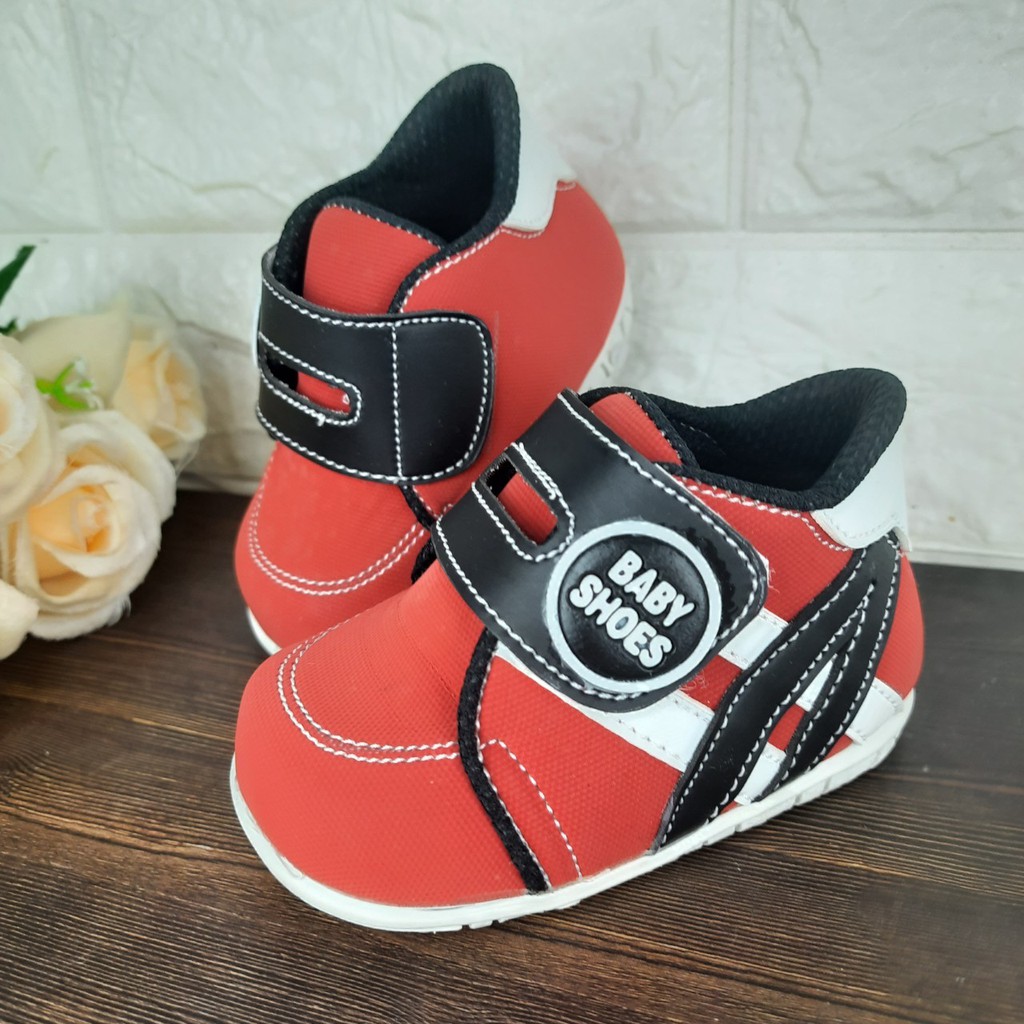 [TAMAN SEPATUKU] SEPATU TRENDY MURAH SNEAKER GARIS BABY SHOES 1-3 TAHUN SOL BUNYI CIT CIT GAX01