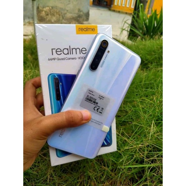 REALME XT ORIGINAL SECOND 8/128 RESMI