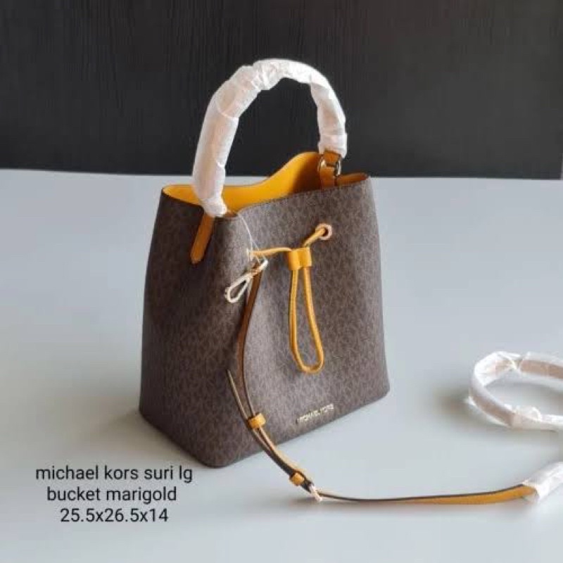 MK Suri Large Marigold