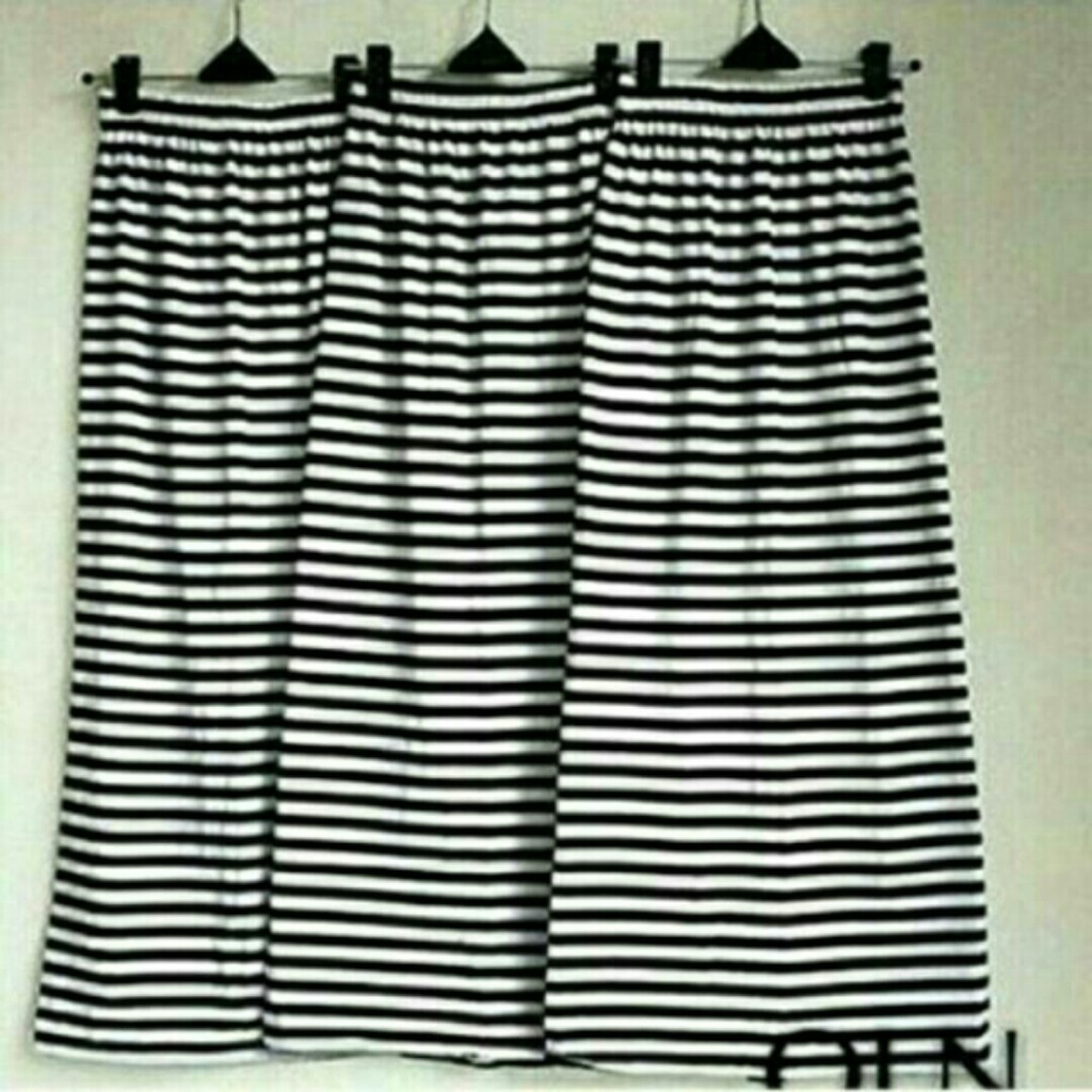 rok ain salur   -size S/M/L dan big size sampai 7XL