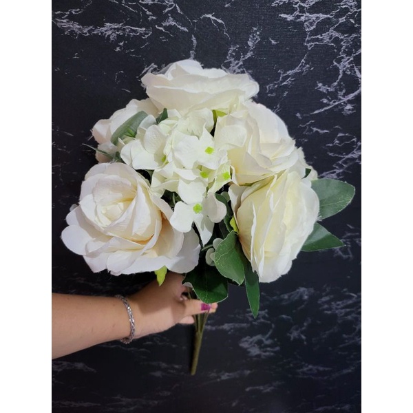 Bunga Mawar Premium Artificial / Bunga Artificial 11 Kuntum Premium