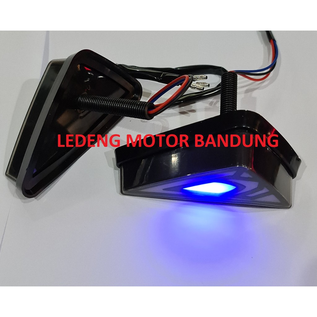 Lampu LED Sen Tempel Model Segitiga Motor Sport Universal