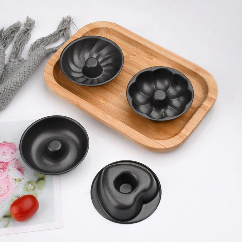 [Elegan] Loyang Kue Mini Tabung Suling Pembuatan Hitam Bahan Baja Karbon Berkualitas Chrismas Cake Baking Tools Cetakan Kugelhopf