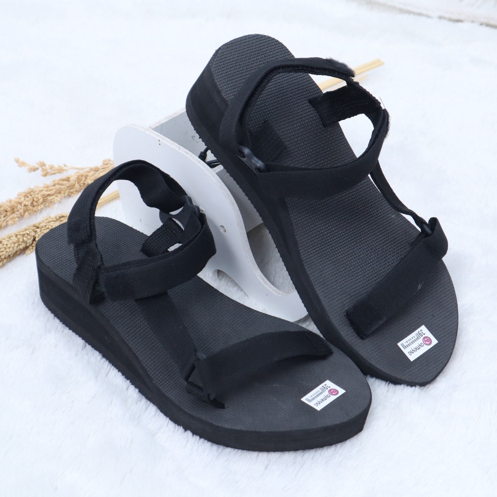 TEVI Wedges sandal tali import warna hitam sendal wedges gunung wanita casual tinggi 4 cm harga dijamin murah