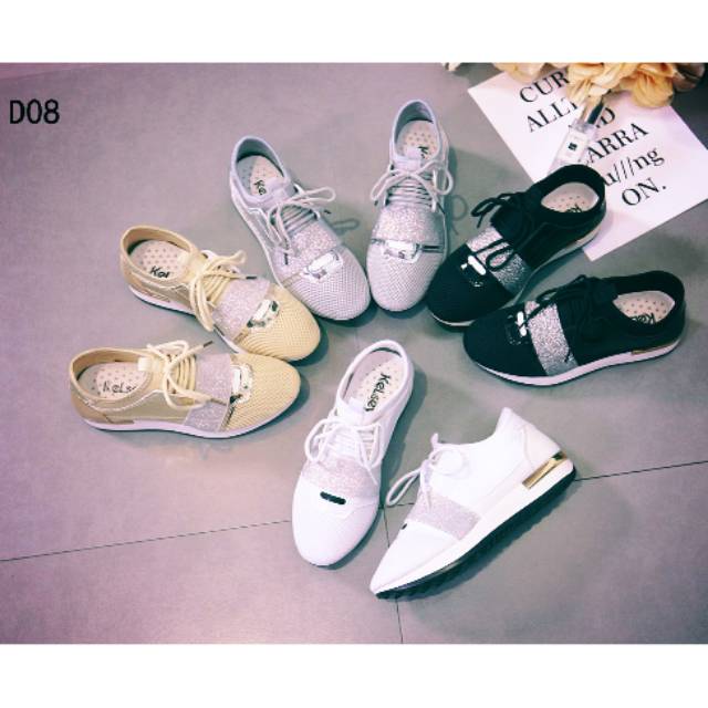 Sepatu KeLsey Megan Sneakers D08