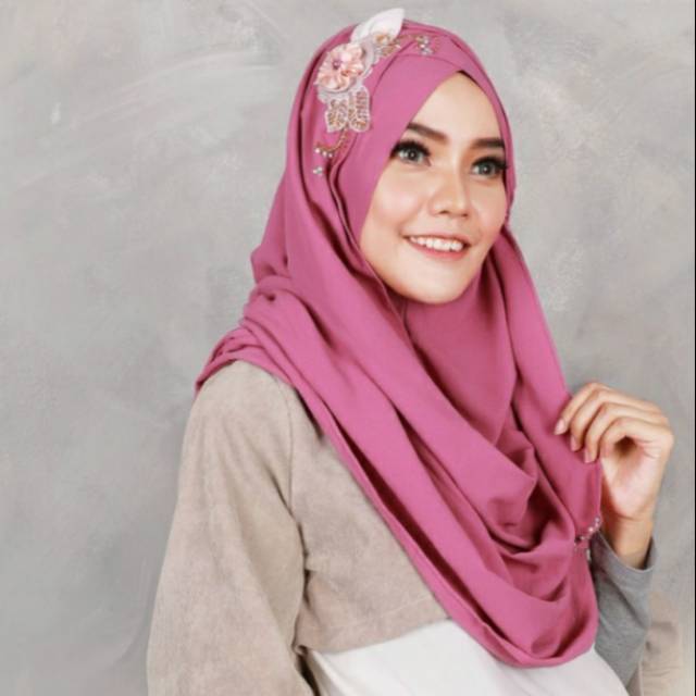 Tiara Hijab