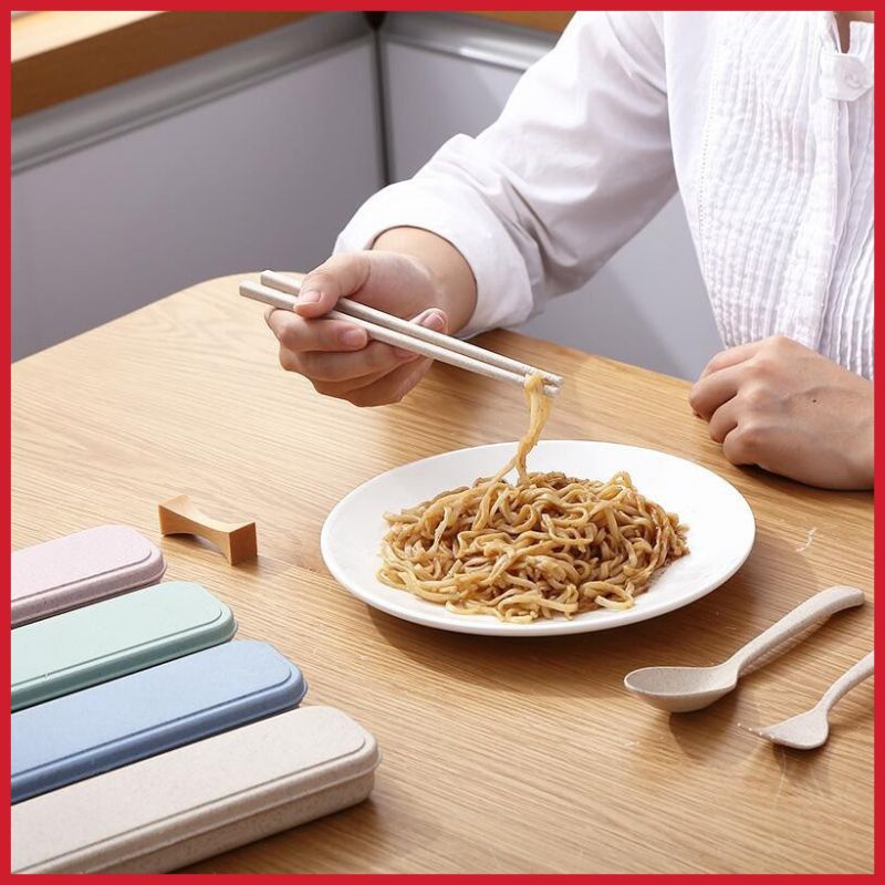 Sendok Garpu Sumpit Set Bahan Jerami + Kotak Sendok Set 3 in 1 Perlengkapan Makan Warna Warni Alat Makan Travelling Import Grosir Barang Unik Makassar Shopping-1