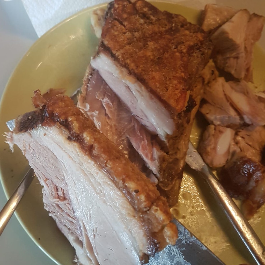 

PORK KISS - BABI PANGGANG GARING CRISPY ROAST PORK BELLY SAMCAN SIO BAK FRESH HOMEMADE NOT FROZEN