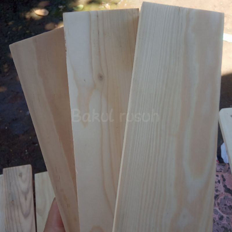 

KAYU PAPAN JATI BELANDA EX PALET JATI LONDO 7X25 CM