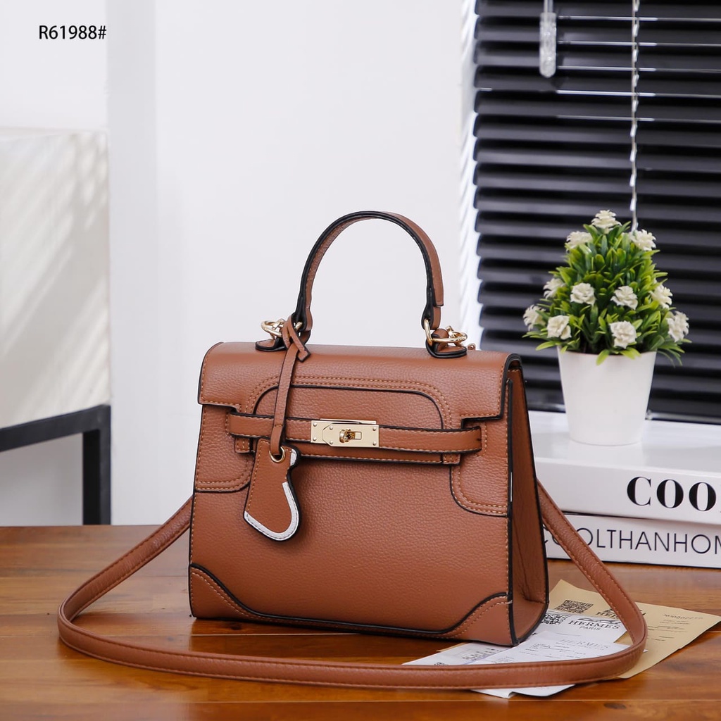 HK Togo Handbag R61988