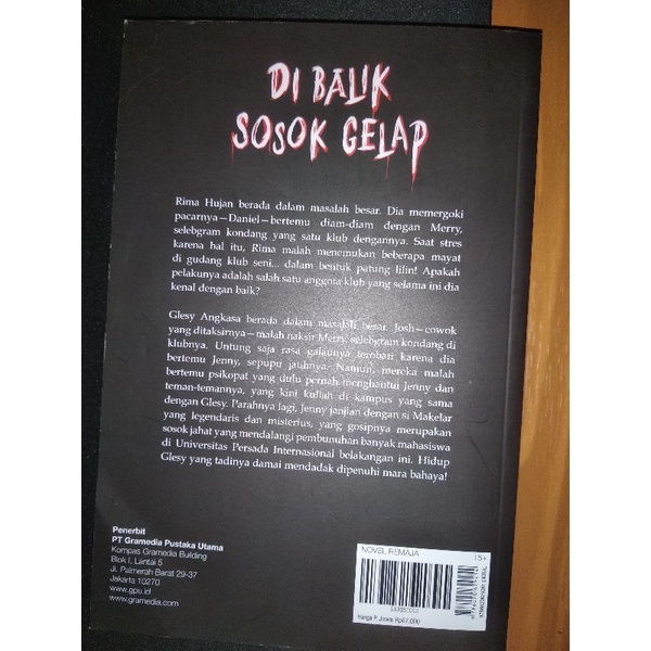 Di Balik Sosok Gelap by Lexie Xu [Dark Series #4] second, original