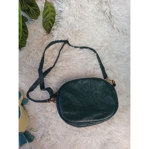 SOLD-Sling Bag Bonobo Hijau Botol