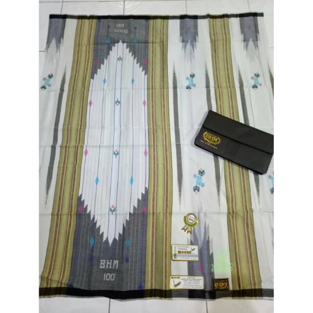 Sarung tenun BHM SGT (songket gunung timbul)