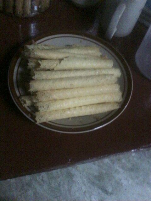 Cetakan Kue Semprong / Egg Roll Maker