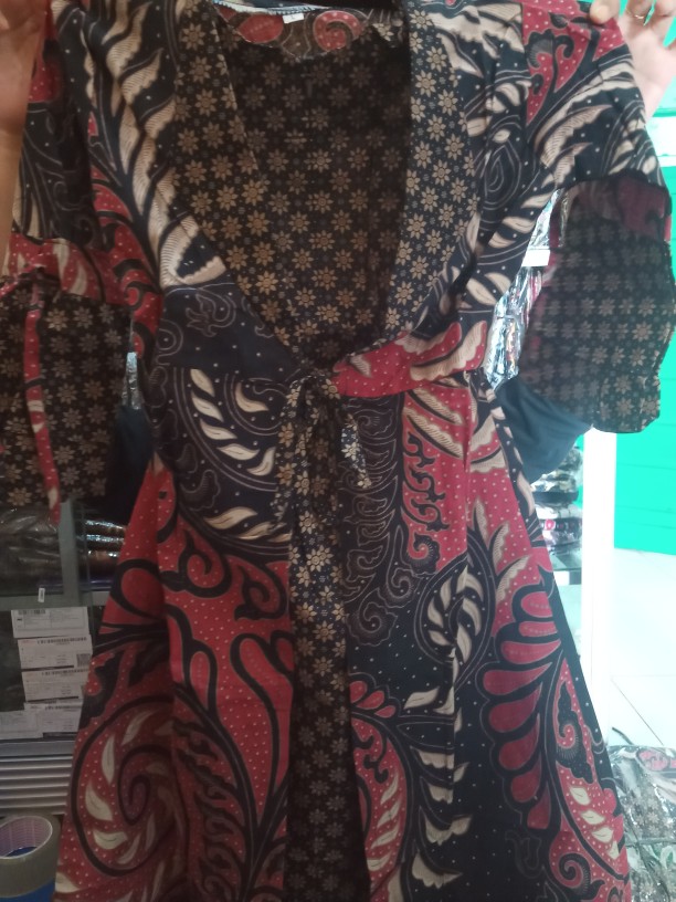 Maura Couple - Sania Ruffle Batik Couple Ori Ndoro Jowi Garansi Termurah Shopee - Batik Modern Solo