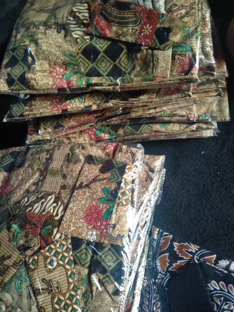 Size M L Xl Xxl Bswart Batik Hrb026 Kenorogo Hem Pendek Pekalongan M L Xl Batik