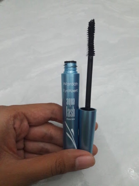 WARDAH EyeXpert AQUALASH mascara