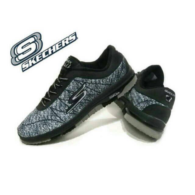 skechers futsal off 65% - shuder.org