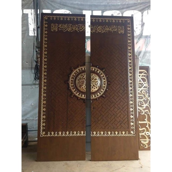 PINTU MASJID JATI JEPARA
