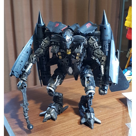 Jetfire Leader Class Takara Tomy Transformers DOTM Original