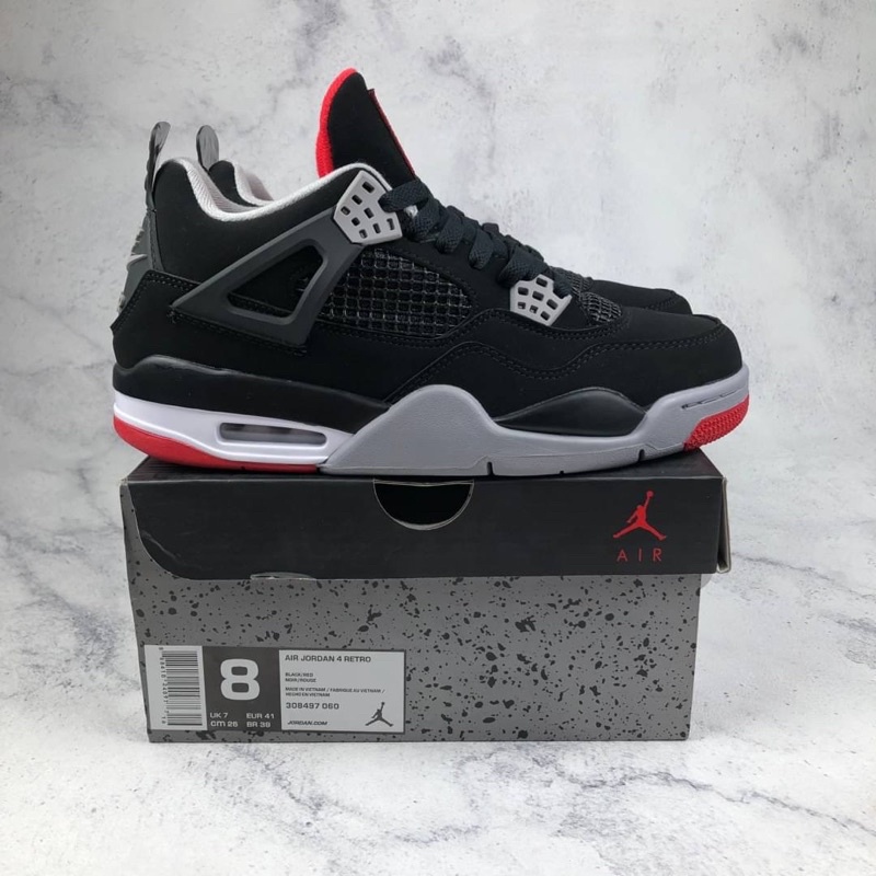 Nike air jordan 4 retro black red