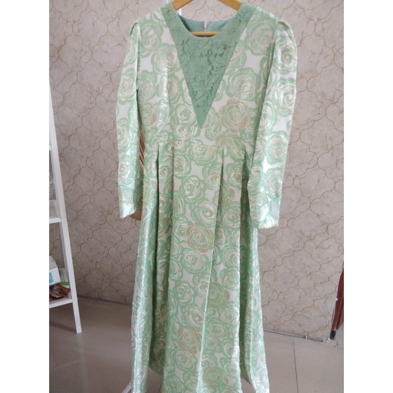 [PRELOVED] Baju Pesta Muslim/ Gaun Muslim bahan Jacguard