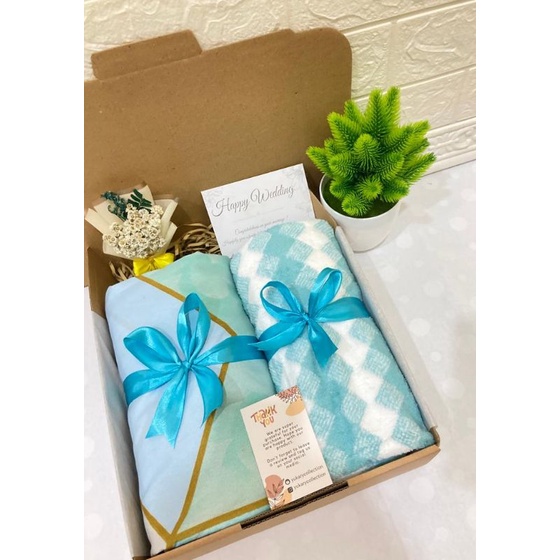 Hampers Sprei Handuk/ Hampers Wedding/ Kado Pernikahan Sprei + Handuk