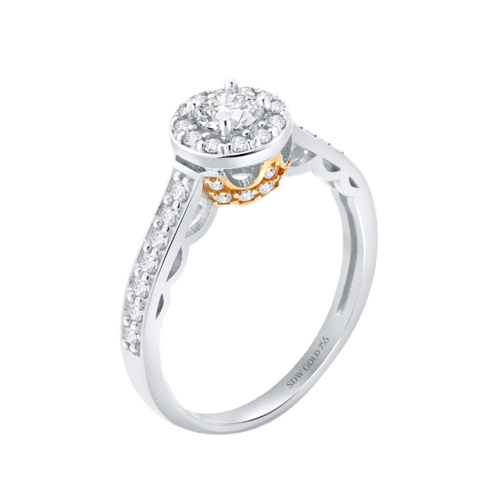 

Dominique Jewellery-Cincin Princess Lotus Sandra Dewi Gold 75,5% SNI