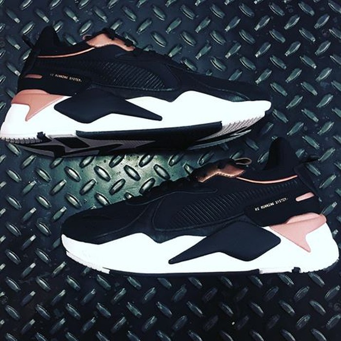 Sepatu Puma RS-X Trophy Black Rose Gold