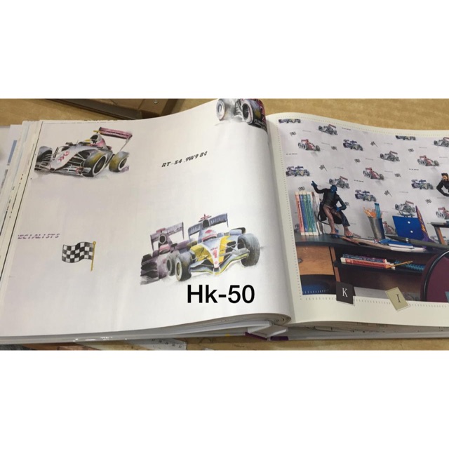 Wallpaper Dinding Anak motif Mobil Balap hk