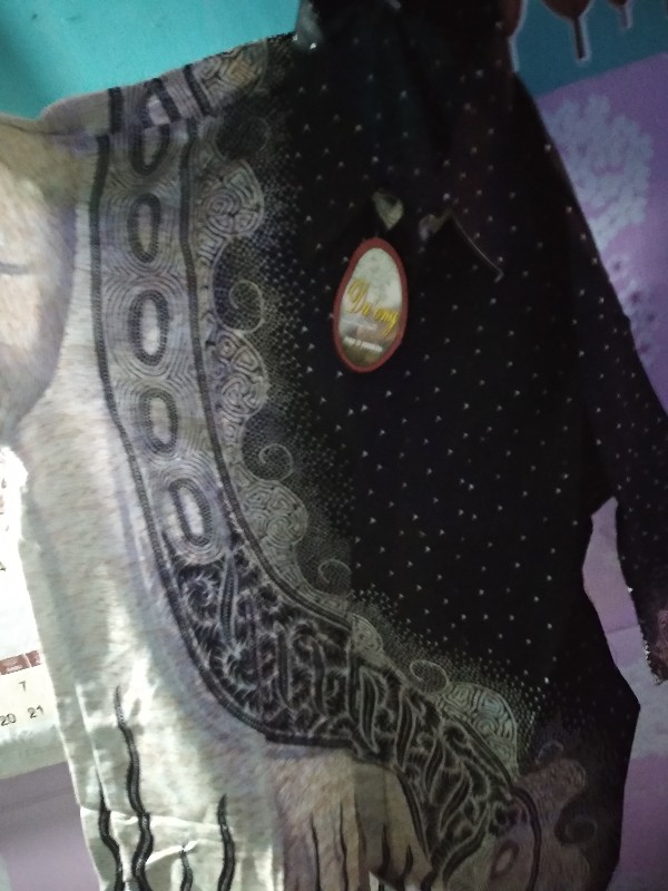 Kemeja Batik Modern Pria Lengan Pendek M L Xl Motif Hitam Putih Cream