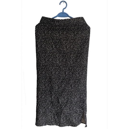 GU Floral Midi Skirt