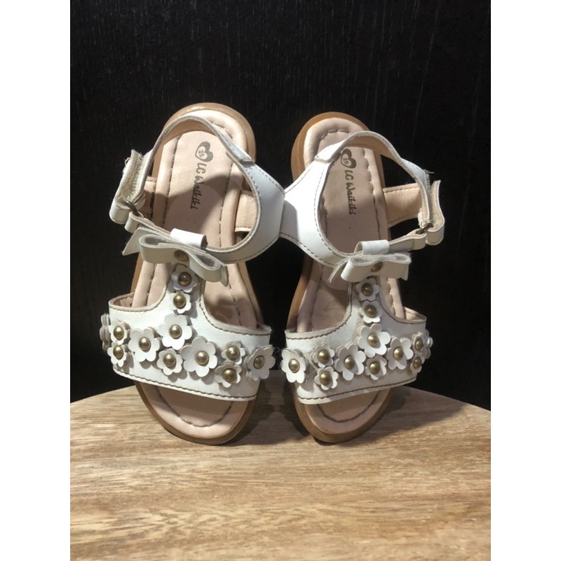 preloved sandal anak LC WAIKIKI size 25