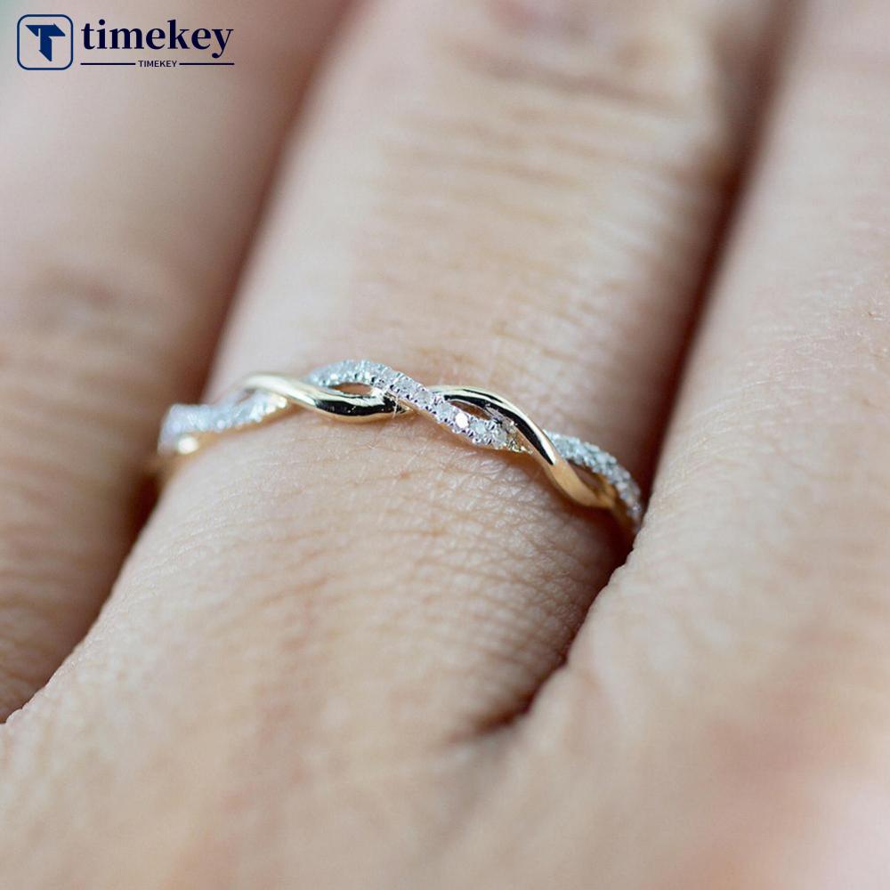 Timekey Cincin Wanita Lapis Emas 14K Hias Kristal / Berlian Untuk Pertunangan / Pernikahan / Hadiah A6K6