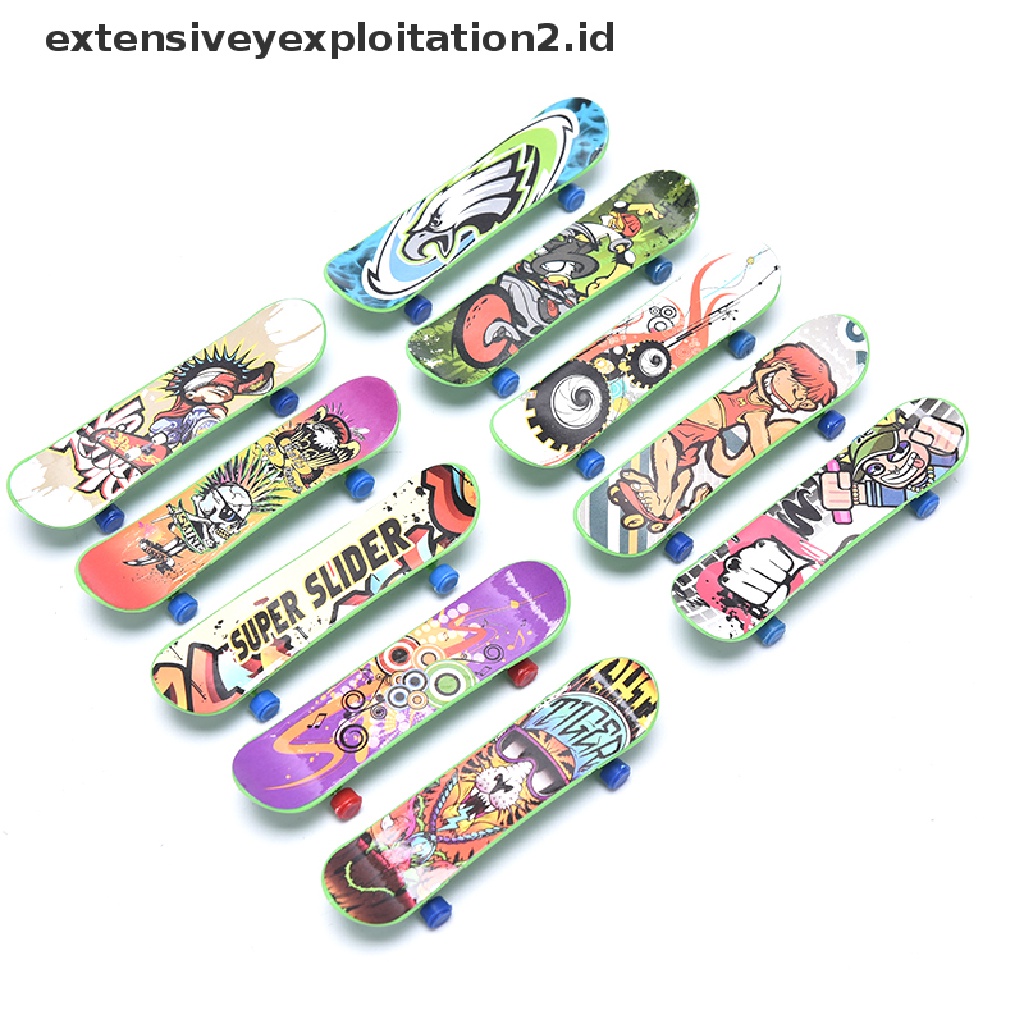 1pc Mainan Skateboard Jari Mini Bahan Plastik Untuk Anak Laki-Laki