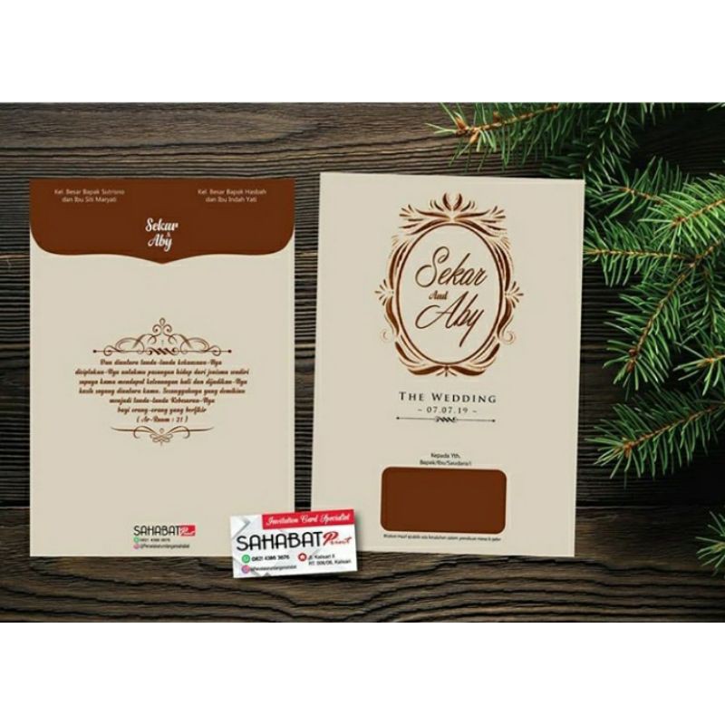 Undangan Pernikahan Single Hardcover Simple