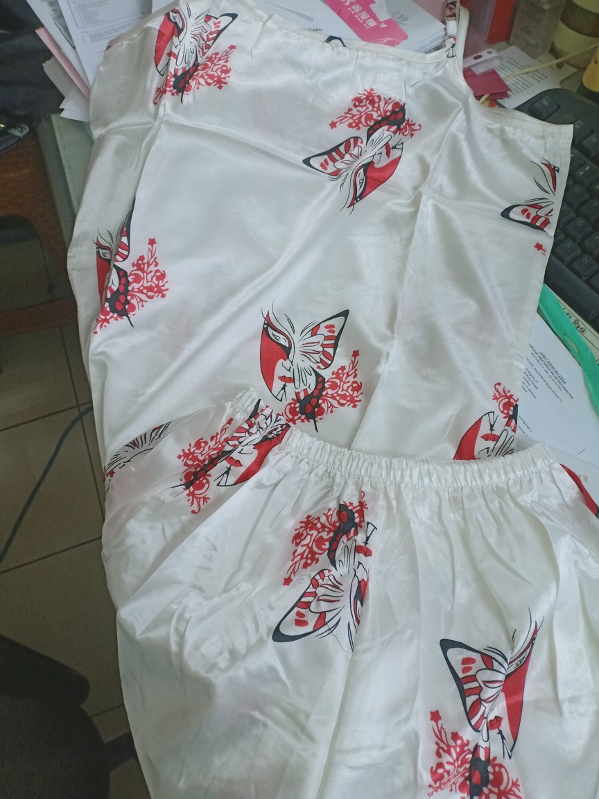 Pakaian Tidur Mice Grey & Butterfly White