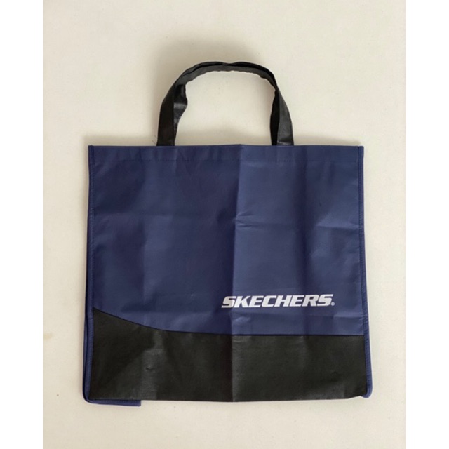

Skechers paperbag L