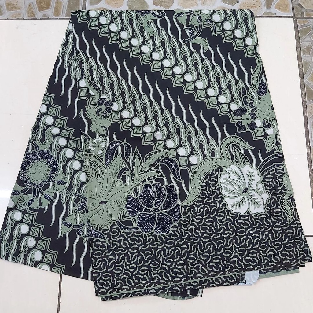 Kain Jarik Batik SOLO motif parang tunas