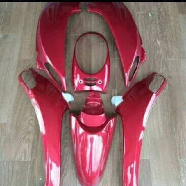 Body halus SCOOPY FI 2013-2016, merah
