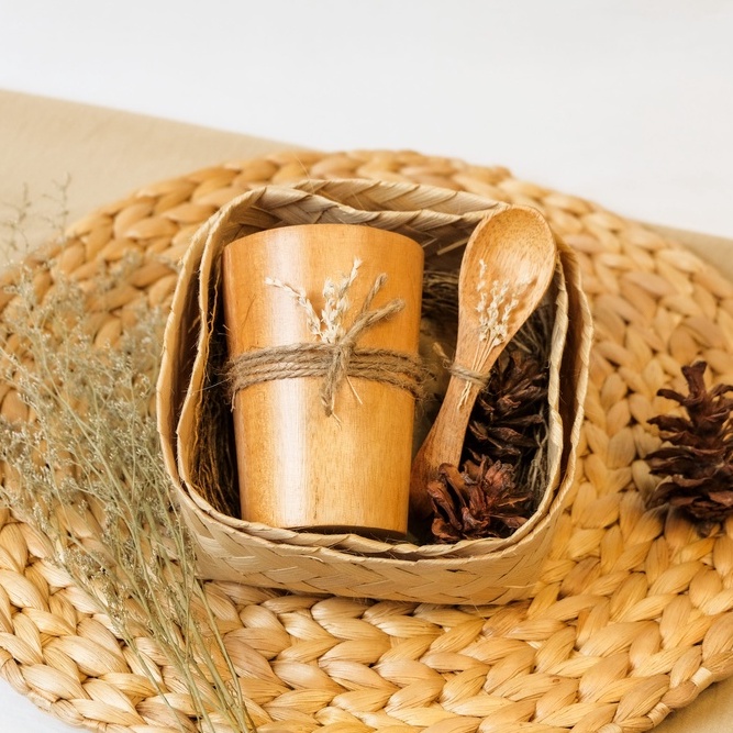 

GANI / Hampers Kayu / Hampers Lebaran / Hampers Wedding / Kado Ulang Tahun / Hampers Ramadhan