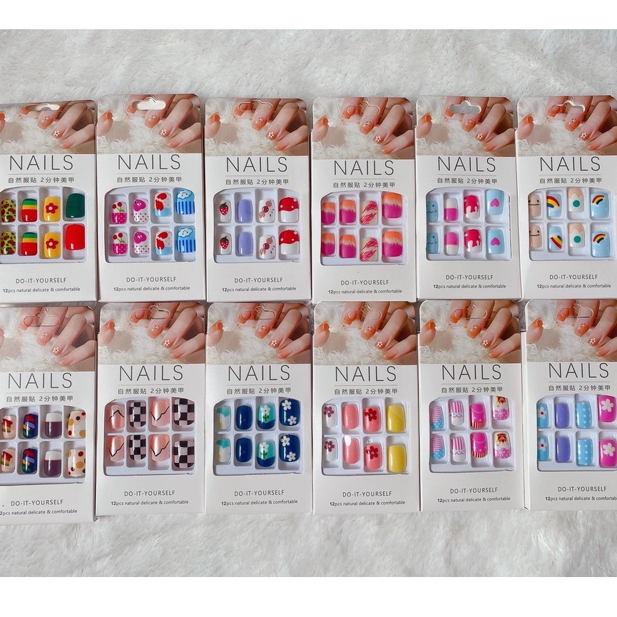 KUKU PALSU ANEKA MOTIF DAN WARNA PERBOX ISI 12 Kuku Palsu FREE LEM Motif Kartun Fake Nail Karakter Manicure Nail Stickers Wedding Pengantin Murah Import