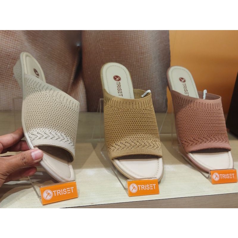 JUMBO SALE‼️ TRISET Sandal Heels wanita size 36-40 by Matahari Dept.Store