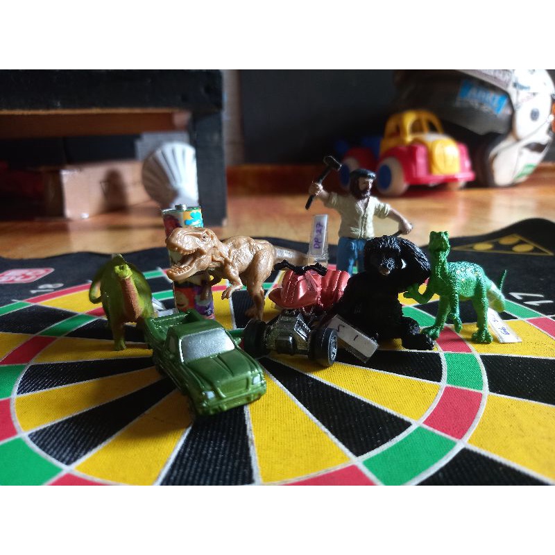 action figure safari ltd