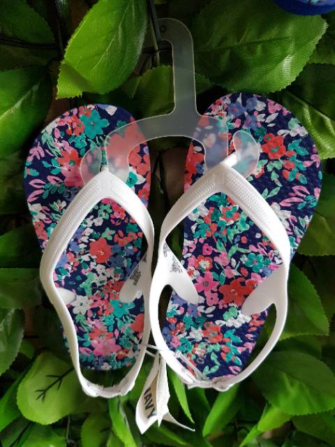 SIZE 10 ANAK !! AUTHENTIC OLD NAVY SLIP ON FOR KIDS