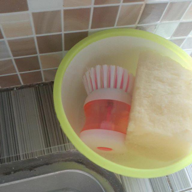 Dt.shop.medan 2in1 Sikat Cuci Piring + Dispenser Sabun Tanpa Gagang